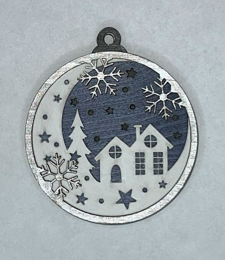 Multilayered Christmas Ornament - 1831